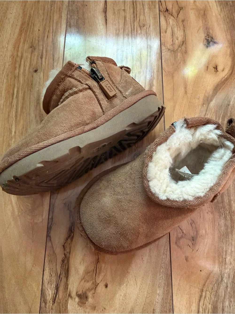 UGG Kids mini